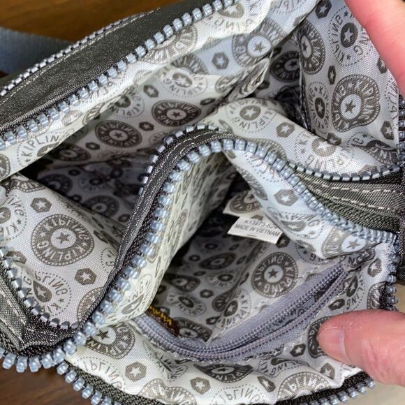 Kipling oversized crossbody multi pocket zip purse - Picture 6 of 10